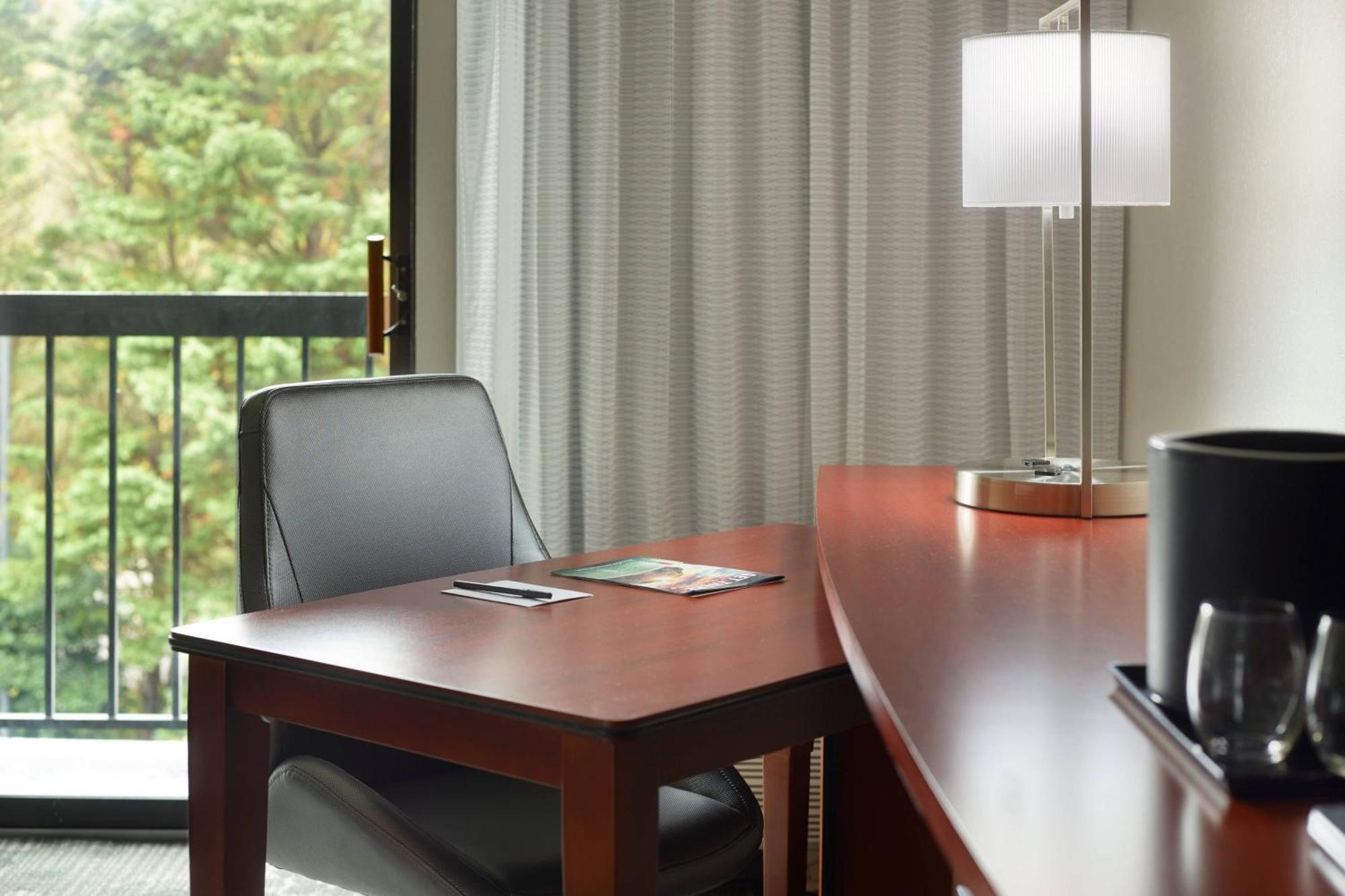 Courtyard By Marriott Raleigh Cary Hotel Buitenkant foto