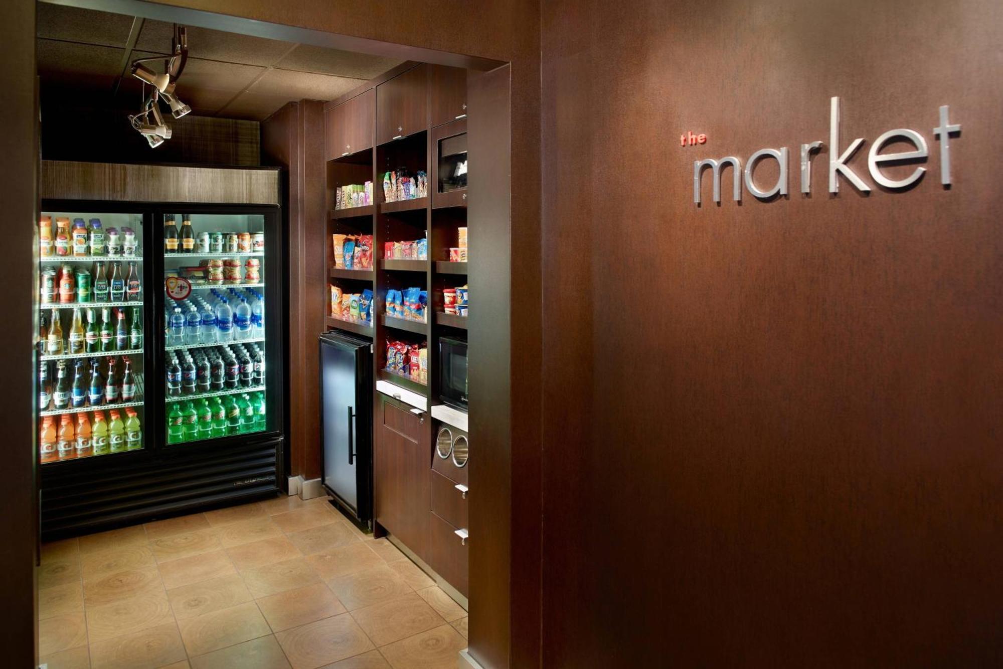 Courtyard By Marriott Raleigh Cary Hotel Buitenkant foto