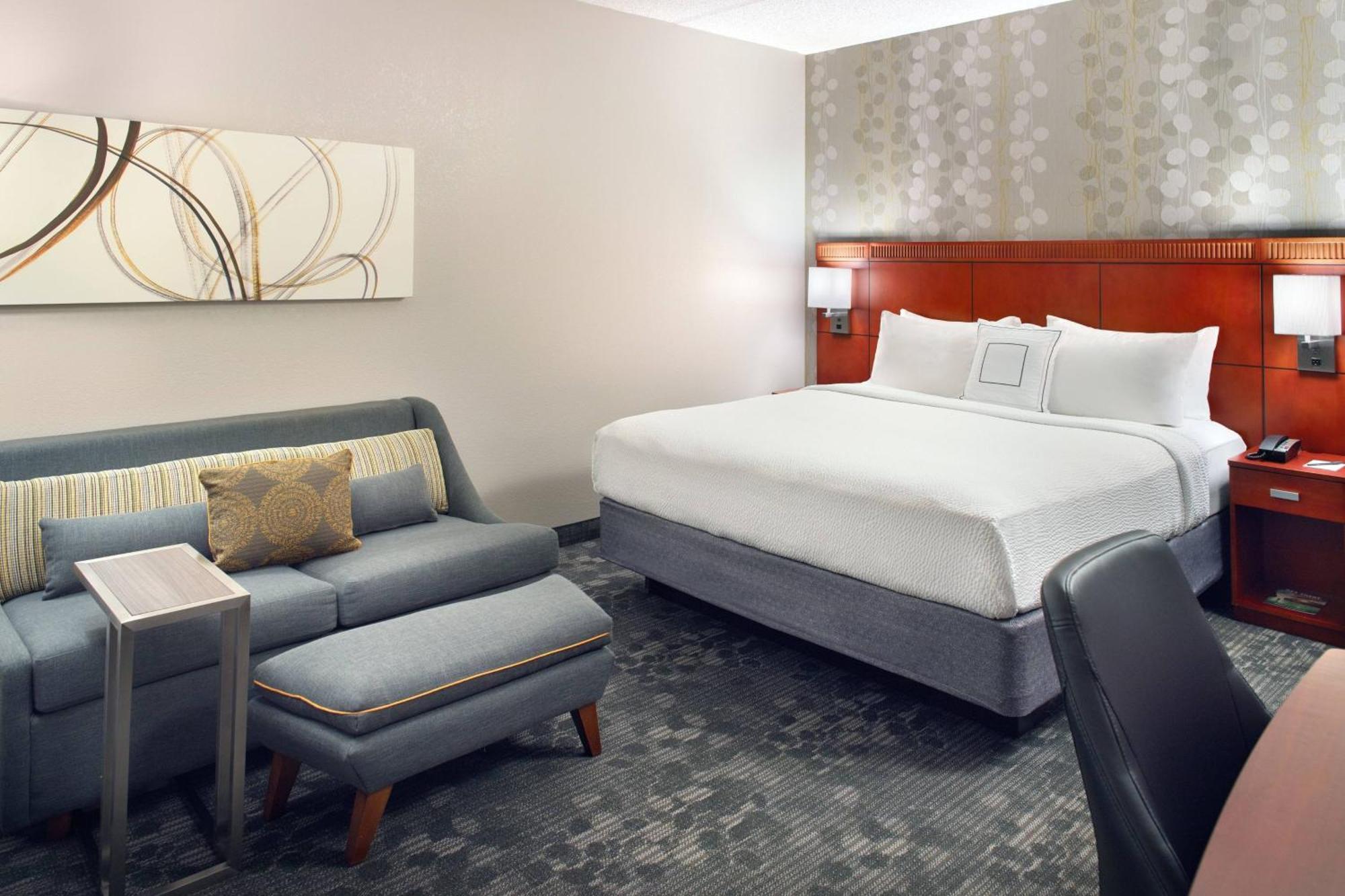 Courtyard By Marriott Raleigh Cary Hotel Buitenkant foto